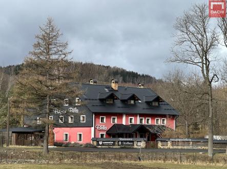 Prodej hotel, 886 m²