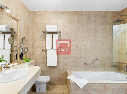 bathroom-2-2.jpg