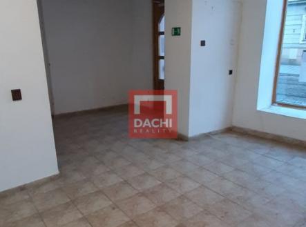 Pronájem - obchodní prostor, 103 m²