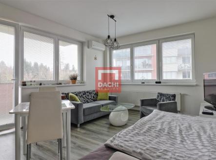 Pronájem bytu, 1+kk, 36 m²