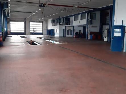 Pronájem výrobní prostor, 1 200 m²