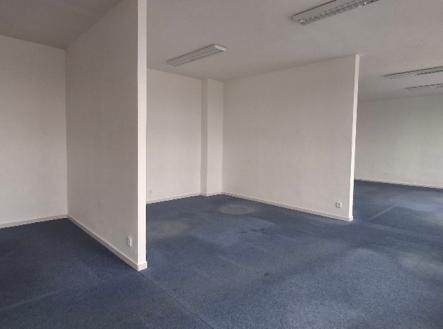 Pronájem kanceláře, 97 m²