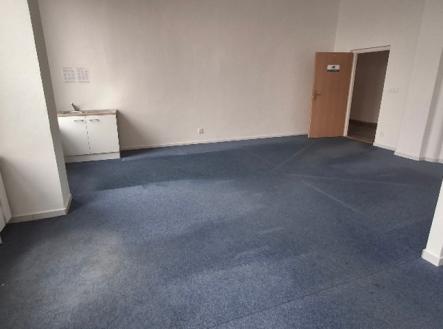 Pronájem kanceláře, 97 m²