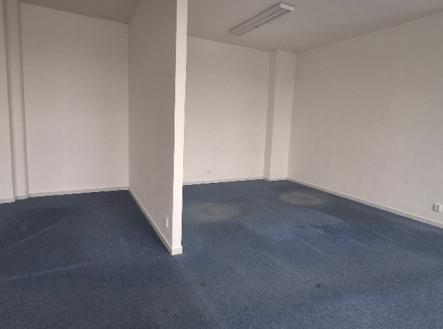 Pronájem kanceláře, 97 m²