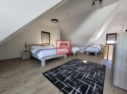 Prodej bytu, 3+kk, 93 m²
