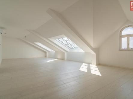 Prodej bytu, 4+kk, 211 m²