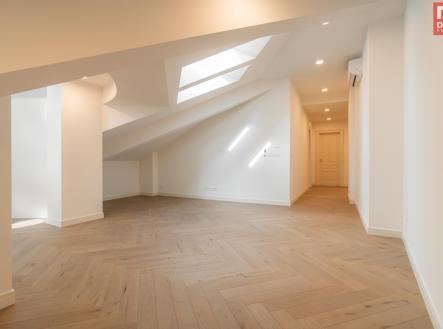 Prodej bytu, 3+kk, 127 m²