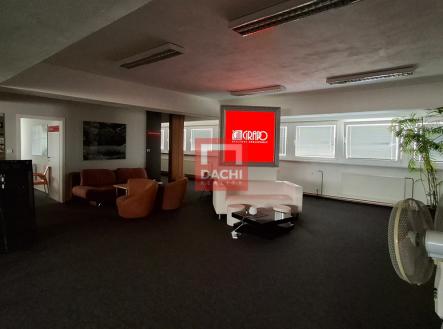 Pronájem - kanceláře, 185 m²