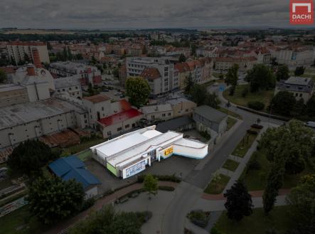 Pronájem skladovací prostor, 390 m²