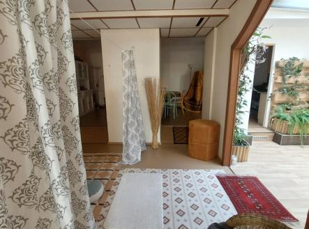 Pronájem jiné, 99 m²