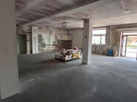 Pronájem obchodní prostor, 85 m²