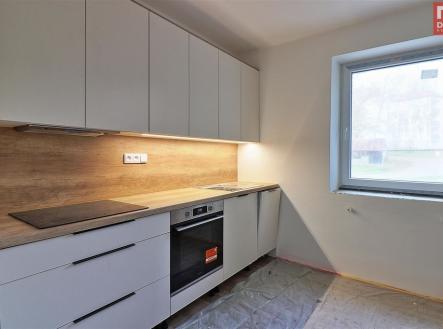 Pronájem bytu, 2+1, 55 m²