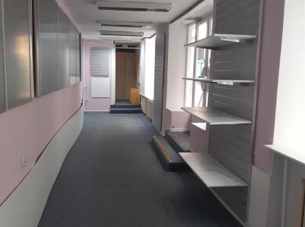 Pronájem obchodní prostor, 42 m²