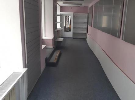 Pronájem obchodní prostor, 42 m²