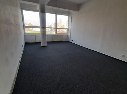 Pronájem kanceláře, 57 m²