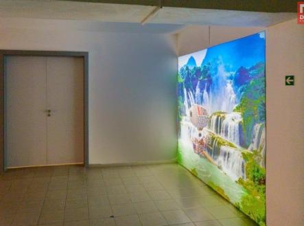 Pronájem skladovací prostor, 272 m²