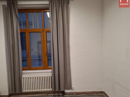 Pronájem kanceláře, 80 m²