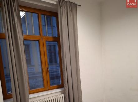 Pronájem kanceláře, 80 m²