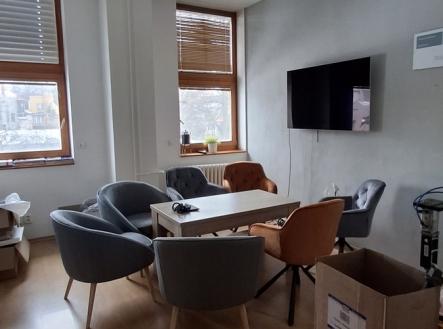 Pronájem kanceláře, 118 m²