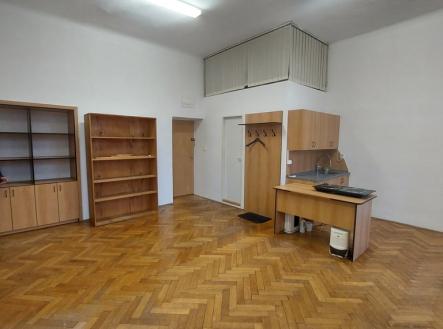 Pronájem bytu, 1+kk, 35 m²