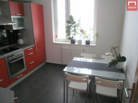 Pronájem bytu, 2+1, 57 m²