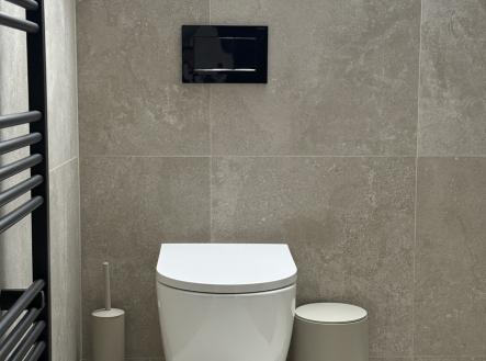 Prodej jiné komerční nemovitosti, 85 m²