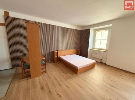 Pronájem bytu, 1+kk, 30 m²