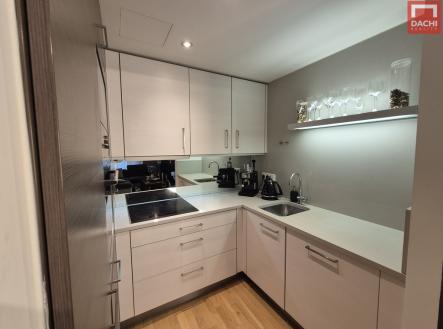 Prodej bytu, 2+kk, 61 m²