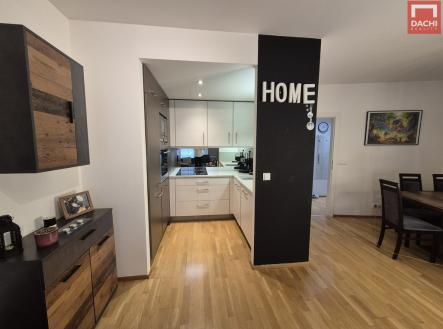 Prodej bytu, 2+kk, 61 m²