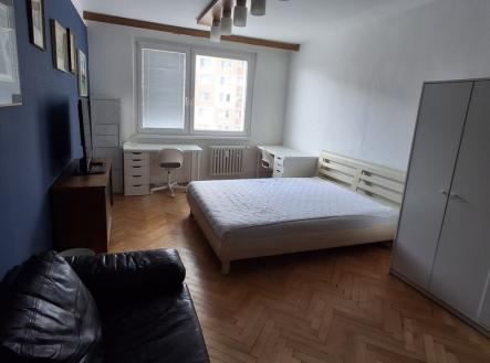 Pronájem bytu, jiný, 75 m²
