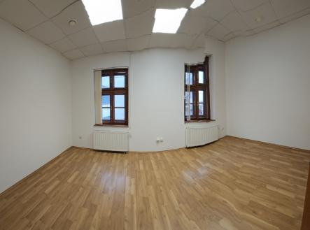 Pronájem kanceláře, 55 m²