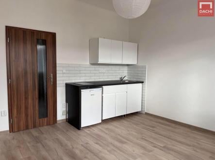 Pronájem bytu, 1+kk, 20 m² obrázek