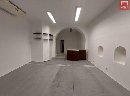 Pronájem obchodní prostor, 50 m²