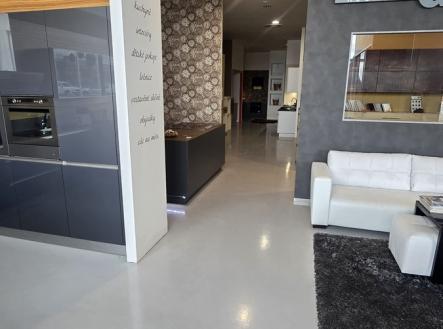 Pronájem obchodní prostory, 237 m²