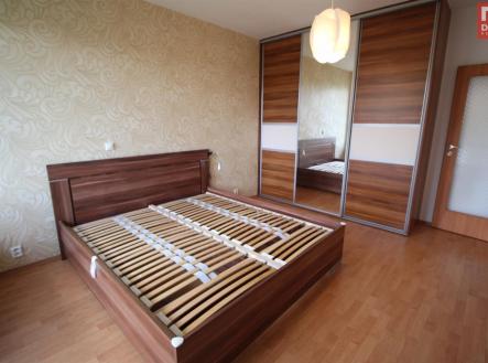 Pronájem bytu, 2+kk, 62 m²