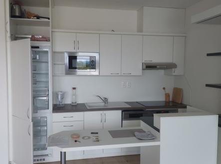Pronájem bytu, 1+kk, 42 m²