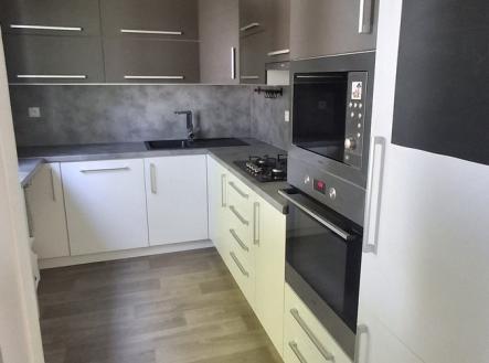 Pronájem bytu, 3+kk, 74 m²