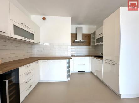 Pronájem bytu, 3+kk, 91 m²