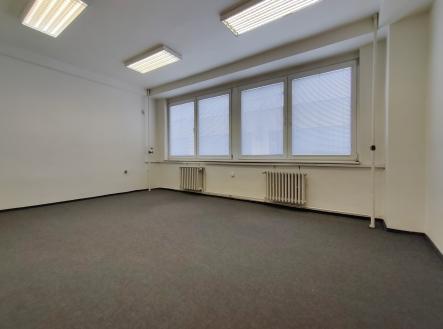 Pronájem kanceláře, 25 m²
