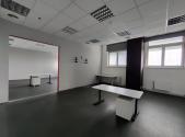 Pronájem kanceláře, 83 m²