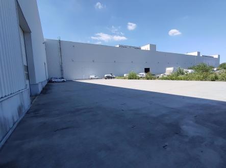 Pronájem komerčního objektu, sklad, 3 219 m²