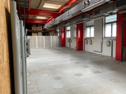 Pronájem komerčního objektu, sklad, 130 m²