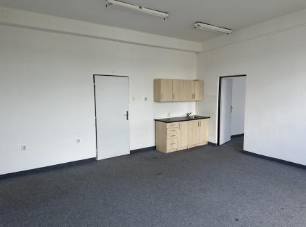 Pronájem kanceláře, 73 m²