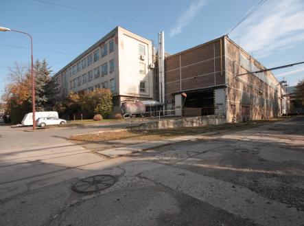 Pronájem komerčního objektu, sklad, 2 600 m²