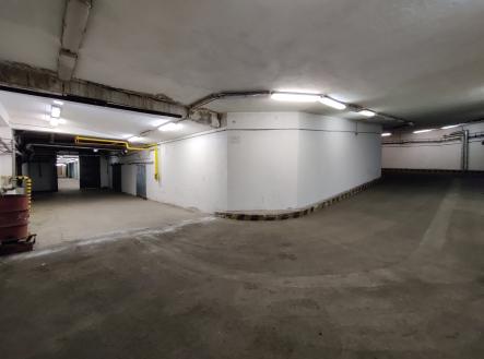 Pronájem komerčního objektu, sklad, 416 m²