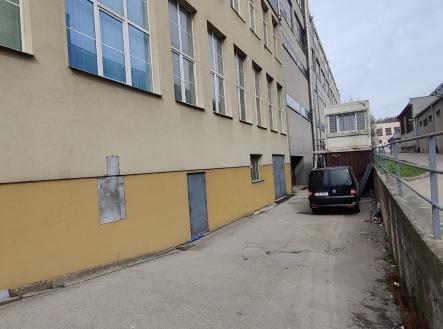 Pronájem komerčního objektu, sklad, 253 m²