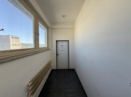 Pronájem kanceláře, 75 m²