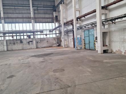 Pronájem komerčního objektu, sklad, 732 m²