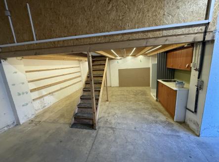 Pronájem komerčního objektu, sklad, 58 m²