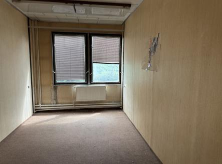 Pronájem komerčního objektu, sklad, 15 m²